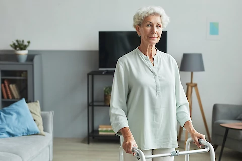 5 Ways to Help Aging Parents Maintain Their Independence