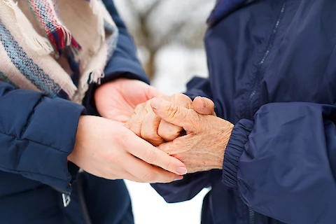 How to Keep Your Hands Protected During a Cold Weather