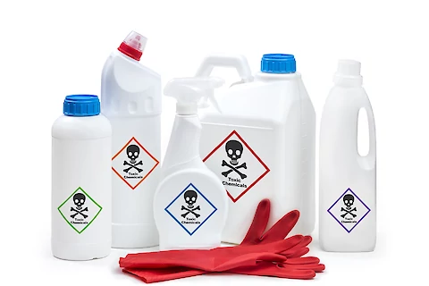 https://www.seniorhelpers.com/site/assets/files/414349/poisonous-chemicals-in-household.480x0.webp