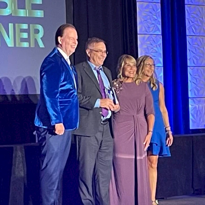 Congratulations, Steve! We couldn’t be prouder! Steve Smela, our leader and franchise owner, won 2 national awards for progress and growth this year!