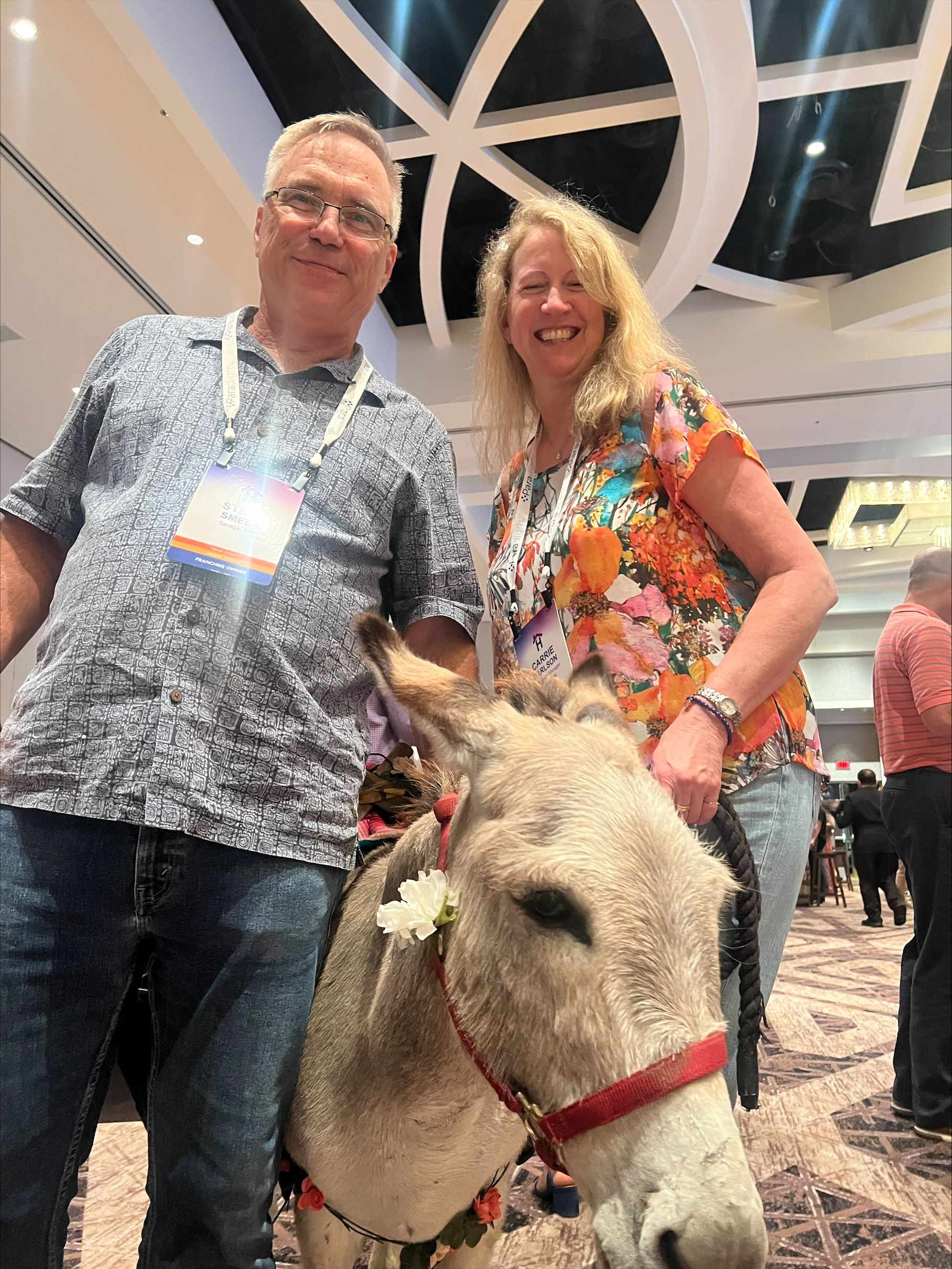 Steve Smela and Carrie Carlson had so much fun connecting with franchises from across the country at our 2024 Senior Helpers Annual Conference this week! And enjoying the beauty and special excitement of San Antonio, TX ...like getting to hang out with their new friend Jose, the burrow!