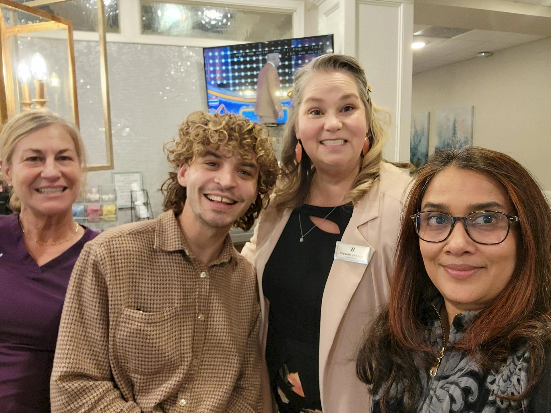 Senior Helpers of Frisco had the pleasure of attending a happy hour hosted by Watermere at Frisco, a brand-new independent living retirement community in the heart of Frisco, Texas. We are excited about the opportunity to collaborate with Melody Howard, the new Sales Director at Watermere, and look forward to building a strong partnership.