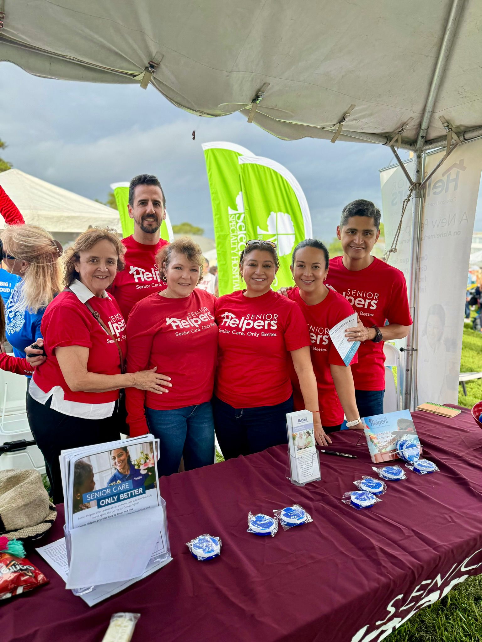 Check out Team Senior Helpers of Northeast Broward County at the recent Parkinson's Walk! 💙 We're proud to support this meaningful cause and walk alongside our community for greater awareness and hope!