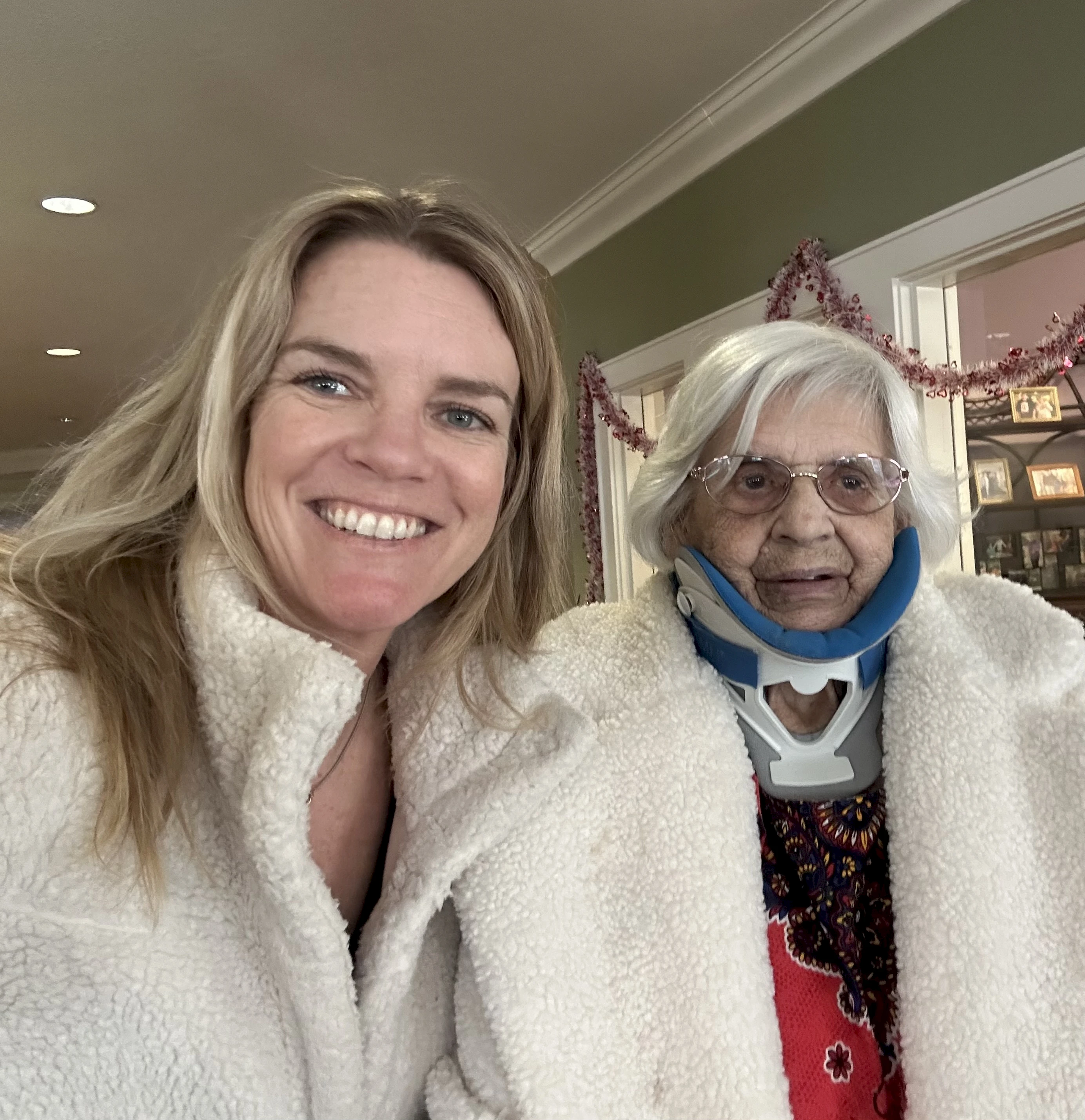 When Casie showed up in her fashionable white jacket, Della grabbed hers so they could go out in style!